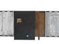 Dialoghi, ferro corroso, legno, sasso su tavola, 122x50